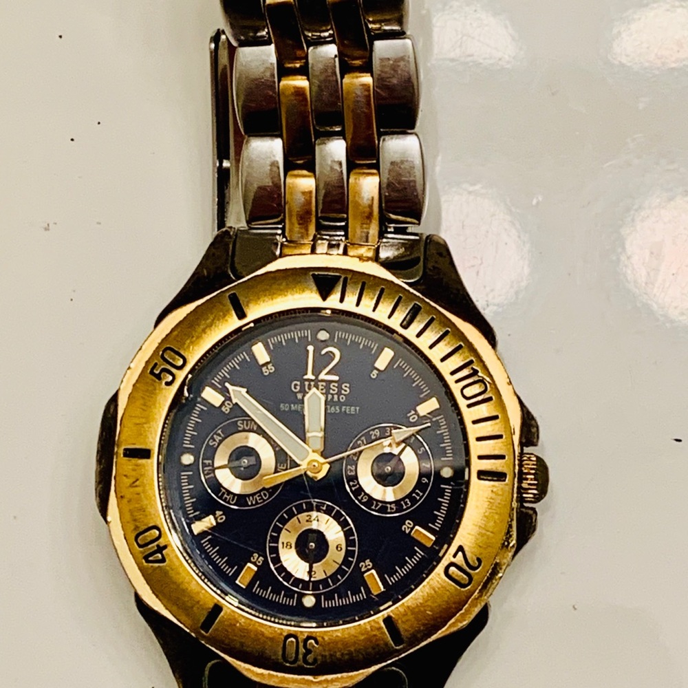Guess watch - Picture 2 of 7